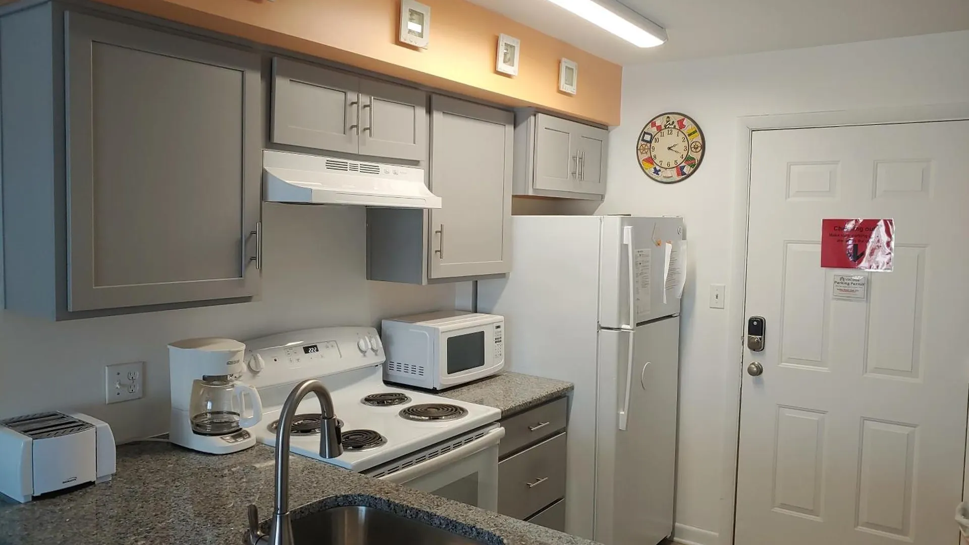Jockey Beach Club 323 Ocean City Apartment